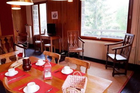 MORZINE – WOHNSITZ MORZINE 1000 T3-Wohnung im 3. Stock (kein Aufzug) der Résidence MORZINE 1000, 5 Autominuten vom Zentrum von Morzine und den Pisten entfernt. Shuttle-Haltestelle in der Nähe der Residenz. Ausrichtung nach Südwesten Mit einer Fläche ...