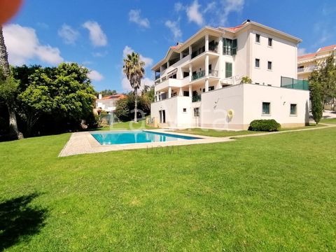 2+1 bedroom apartment in a gated community with swimming pool and gardens - Alcabideche/Cascais. Apartment in a gated community with swimming pool, large gardens and children's playground, located in a very quiet area with green areas, a true oasis w...