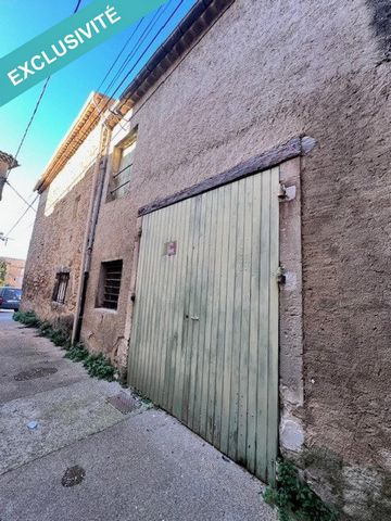 Muriel Blouvac vous propose à Lauris, 5mn de Lourmarin, 40mn d'Aix en Provence et de la gare TGV, cette pépite en Exclusivité, dans le centre historique d'une surface au sol de 115m2, 3 niveaux, à rénover entièrement, possibilité de créer plusieurs l...