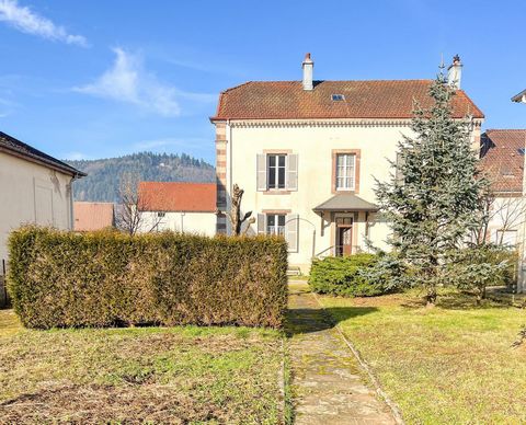 Maison de maître centre Val d'Ajol 4 chambres