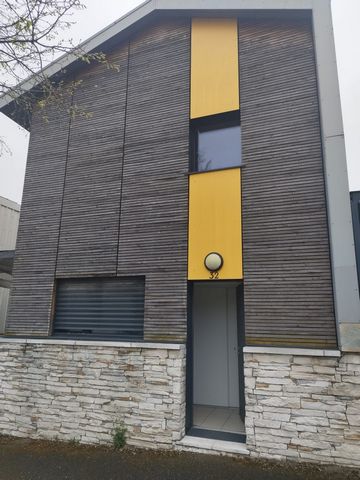 Rhône A VENDRE MAISON Type 2 ST PRIEST 69800