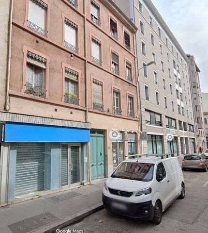 Local commercial 50 m² Lyon 7