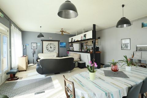 Maison de 188m2, 5 chambres, avec garage sur terrain de 1900m2
