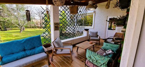 Charmante propriété à vendre à VIENS