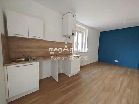 APPARTEMENT T3 – REZ-DE-CHAUSSÉE – ENTIÈREMENT RÉNOVÉ – 650 € CC