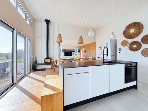 Maison plain-pied, 4 chambres et un garage, grand terrain