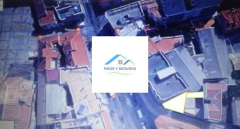 We have land for sale in San Sebastián de los Reyes, near the center of the town. It has a total land area of 87 m² with a buildable area of 351 m² -Possibility of building up to a height of 5 floors. -Land for development -Qualified for residential ...