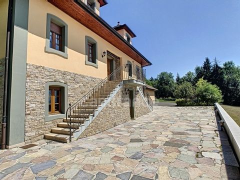 Dpt Haute Savoie (74), à vendre LUCINGES maison P6 de 288 m² - Terrain de 3230 m²