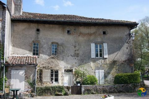 A rare opportunity to acquire an ancient and historic house overlooking the village square in the beautiful and historic village of Mortemart. The house requires full renovation.The property has an abundance of character features such as original woo...