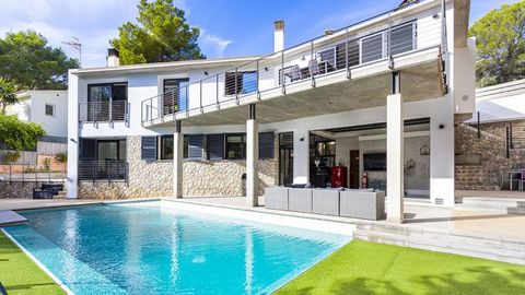 Mallorca Real Estate: Stylish villa in a quiet residential area in the south-west of the dream island. This villa was designed with great attention to detail and is the perfect combination of modern and mediterranean design. The luxurious property is...