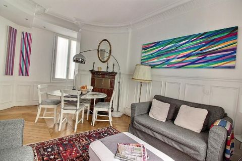 MOBILITY LEASE ONLY: In order to be eligible to rent this apartment you will need to be coming to Paris for work, a work-related mission, or as a student. This lease is not suitable for holidays. This apartment is located at the junction of the Europ...