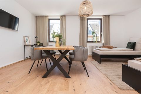 Welcome to this stunning and stylishly furnished dream apartment in Krefeld-Fischeln! This feel-good apartment is a place that invites you to leave the stress of everyday life behind and relax in a stylish ambience. With four beds, this is the perfec...