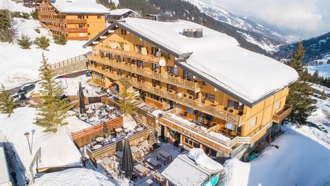 Purpose-built Méribel-Mottaret is the highest resort in the Méribel Valley, just up the valley from Méribel Centre and the most centrally located resort in the huge 3 Valleys ski area. The resort is ideal for true skiers who want easy access to the p...