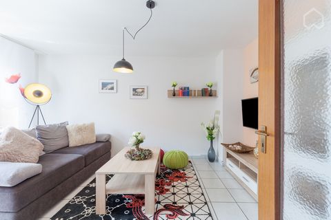 Newly furnished apartment in the heart of Nuremberg. The bright and friendly designed living area is equipped with a comfortable couch and an armchair to relax. Furthermore a designer dining table offers space for 4 persons. From the attached balcony...