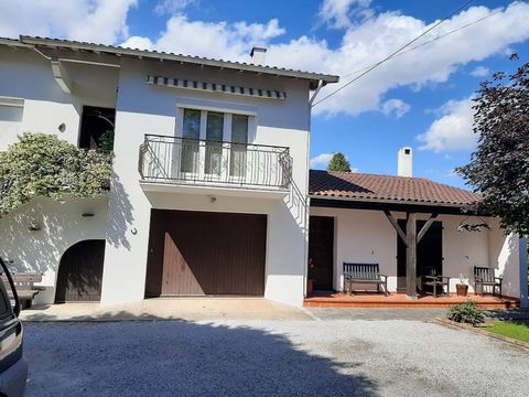 Dpt Haute Garonne (31), à vendre REVEL maison P6