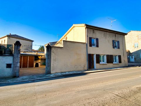 Located 2 minutes by car from the AUBENAS commercial activity zone. Main house: Living space of approximately 107m2. Including the Ground Floor : 1 Kitchen of approximately 15m2 communicating with a veranda of approximately 14m2, 1 Living room of app...