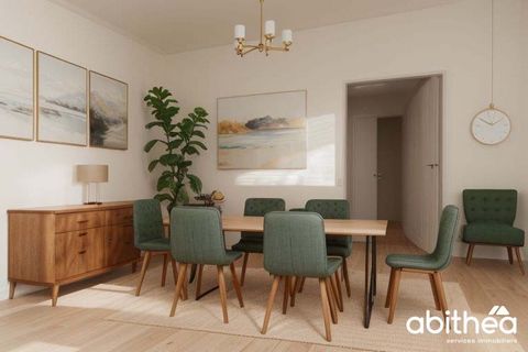 This charming property brings many possibilities of development For investors: Possible to create three apartments for rental For individuals: a house with beautiful volumes. During your visit you will have the pleasure of discovering on the ground f...