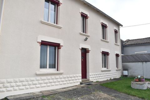 Dpt Deux Sèvres (79), à vendre à SAINT LOUP LAMAIRE6 maison P6 de 112,3 m² - sur unTerrain de 1 012,00 m²