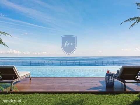 Um projeto inovador na ilha da Madeira, para a comodidade e conforto dos moradores e visitantes. Com vista para a Praia Formosa, o apartamento beneficie de uma vista panorâmica sobre o mar de 180º. As áreas dos jardins estão totalmente protegidas pel...