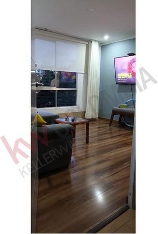 Inmueble-13014 Se vende un hermoso apartamento muy bien iluminado, un sexto piso lejos del ruido, con vista a  una zona protegida de arboles, remodelado y con excelentes acabados, el lugar ideal para vivir o para invertir, además que es una zona de a...