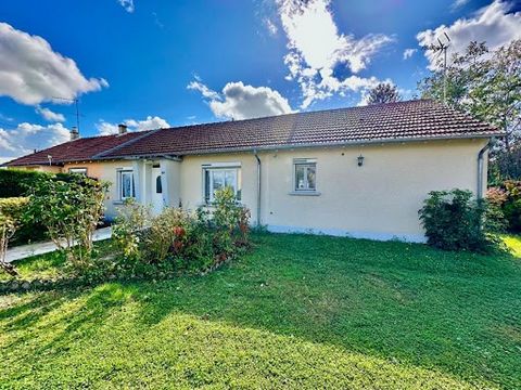 VENTA EN RENTA VITALICIA OCUPADA. Pareja: mujer de 78 años y hombre de 83 años, ............................................................................................ VIERZON, BOURGNEUF (18100) - Casa de una sola planta - 6 habitaciones - 4 dor...