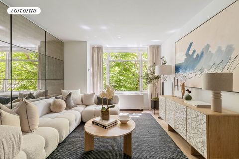 Dernier dans la liste - ce deux chambres occupé avec un locataire locatif EN PLACE offre une excellente opportunité d’investissement. Veuillez contacter l’équipe commerciale pour plus de détails. La vue glamour sur les toits de New York et la ville v...