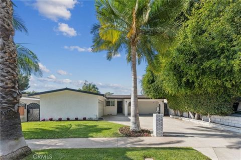 Welcome to 1118 Mabury St, a meticulously maintained gem that perfectly blends comfort and style in the heart of Santa Ana. This beautiful 4-bedroom, 2-bathroom home offers a spacious layout ideal for both relaxation and entertaining. As you enter, y...