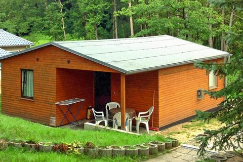 Gemütliches, kleines Feriendorf mit uriger Gaststätte in traumhaft schöner Hanglage zwischen 2 Seen und mit Blick auf das Wasser. Eine schöne Badestelle sorgt für Erfrischung an warmen Sommertagen. Petri Jünger nutzen die guten Angelmöglichkeiten des...