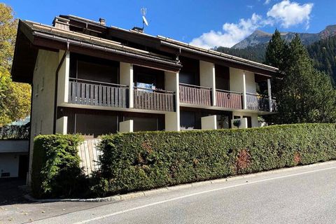 Residenz mit 20 Wohnungen, Baujahr 1983 La Clusaz - Vallée des Confins - Bezirk Cortibot - 42 Route de Plattuy - 800 m vom Zentrum entfernt - Gegenüber der Rückkehr zur grünen Piste Balme - In der Nähe der Tennisplätze - Skibushaltestelle in der Nähe...