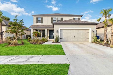 Welcome to Nokomis! Beautiful nearly brand new 2023 built, move-in ready home is available for quick closing. This Bonaire floor plan offers 2,600 sq. ft. of thoughtfully designed living space with 4 bedrooms, 3.5 bathrooms, and a 2-car garage. The m...