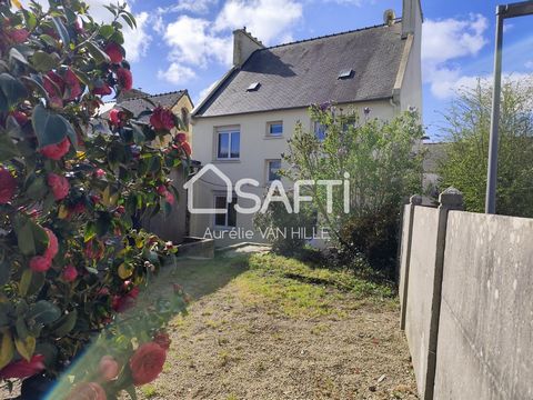 Située à Plouénan, cette maison bénéficie d'un emplacement privilégié au cœur du bourg. Proche des commodités et des points d'intérêt, elle offre un cadre de vie agréable et pratique. Les commerces, écoles et transports en commun sont facilement acce...