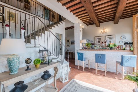This beautifully restored farmhouse villa offers an exclusive Tuscan escape, blending rustic elegance with modern comfort. Set across two floors, the villa features five refined bedrooms, each with its own ensuite bathroom, providing privacy and rela...