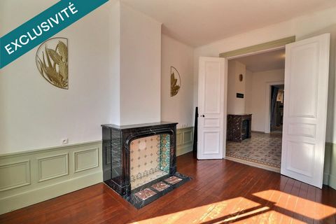 Charmante maison de ville atypique, sans vis-à-vis, 5 chambres, jardin et garage ! A ne pas manquer .