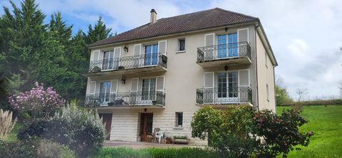 Belle maison en pierres, 3 logements