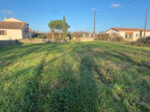 TERRAIN A BÂTIR 657 M2 AUX PORTES DE NIORT !