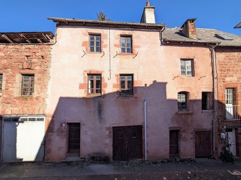 Maison à Rénover + Garage + Dépendance