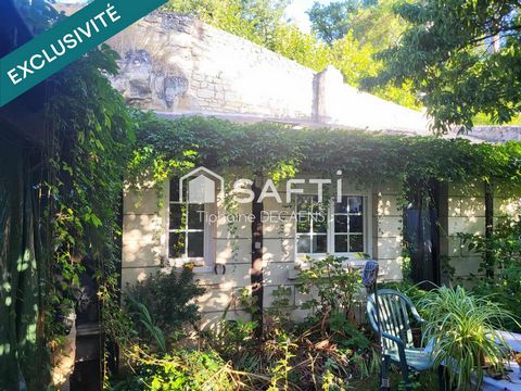 Petite maisonnette semi Troglodyte de 35m2. Avec un terrain de 245m2. Grande cave type Troglodyte environ 100m2. Puis une seconde cave de 6m2.