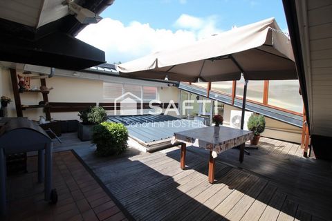 Maison avec 3 chambres et garage 4 voitures!