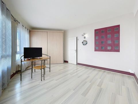 Appartement T5 rénové avec garage
