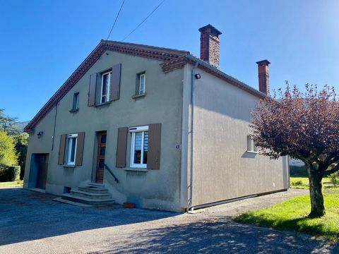 maison familiale avec garage et jardin attenant