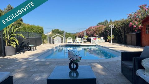 Domaine de 9300 m2 entièrement clôturé et arboré avec piscine