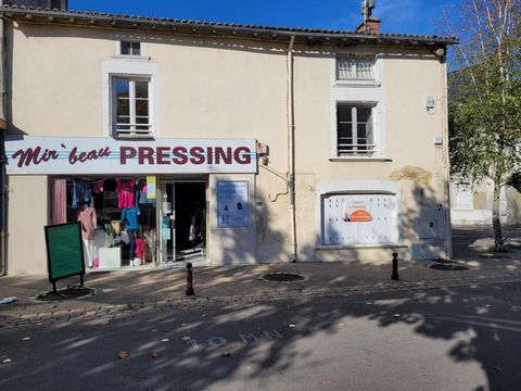 IMMEUBLE 120 M2, MIREBEAU.