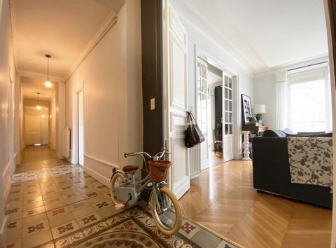 Appartement Hausmannien 168 m²-centre ville