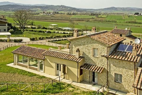 2-storey apartment in a typical Umbrian Casale with stunning view over the countryside. This property is part of a new charming complex with private garden, covered parking space and communal swimming pool. On the ground floor there is the living roo...