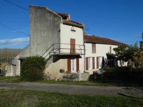 Dpt Lot et Garonne (47), à vendre SERIGNAC sur GARONNE Ancienne Ferme P4 - 100m² Habitables env. dépendances, combles aménageables, terrain de 3300 m²