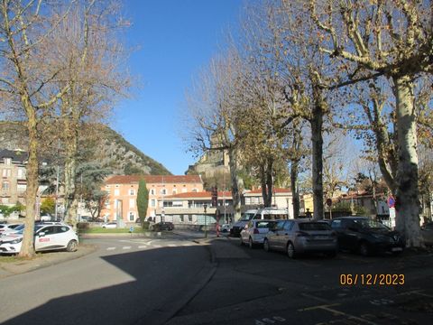 Dpt Ariège (09), à vendre FOIX terrain