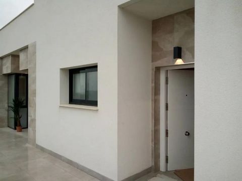 NEW BUILD SEMIDETACHED VILLA IN DAYA NUEVANew Build modern one level semidetached villa in Daya NuevaNew Build villa with 3 bedrooms 2 bathrooms open plan kitchen with the lounge area fitted wardrobes basement private garden with the pool and parking...