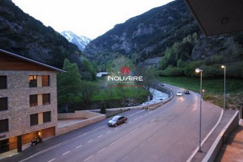 FOR INVESTMENT! Apartment in La Massana Erts area, 101 m. of surface, 2 double bedrooms and loft, 1 bathroom, property in good condition. Extras: fitted wardrobes, elevator, storage room, mountain, clear views, parking included. Located between La Ma...