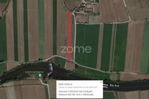 Property ID: ZMPT545711 Agricultural land with 3,300 M2 in Fradelos-Famalicão This land is not for construction It is on the street that gives access to the River Ave Direct views of Rio A frank terrain Two road fronts Arable soil A front about 15 me...