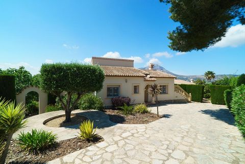 Large and nice villa in Javea, on the Costa Blanca, Spain with heated pool for 4 persons. The house is situated in a residential beach area. The house has 2 bedrooms and 2 bathrooms. The accommodation offers privacy, a beautiful lawned garden with gr...